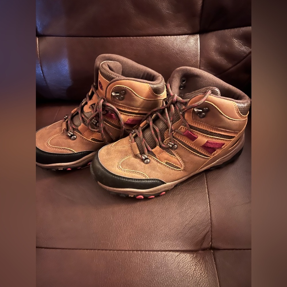 Stone Canyon Boots